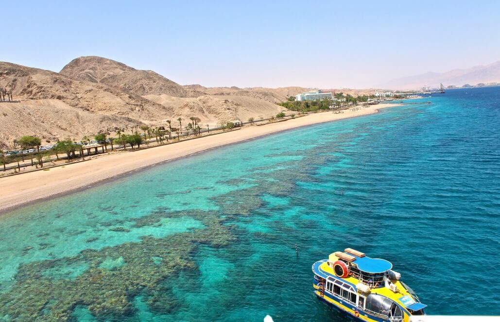 Volunteer in Israel - Coral Reef Conservation Volunteer in Israel - Coral Reef Conservation