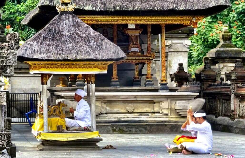 Volunteer in Indonesia - Bali Temples